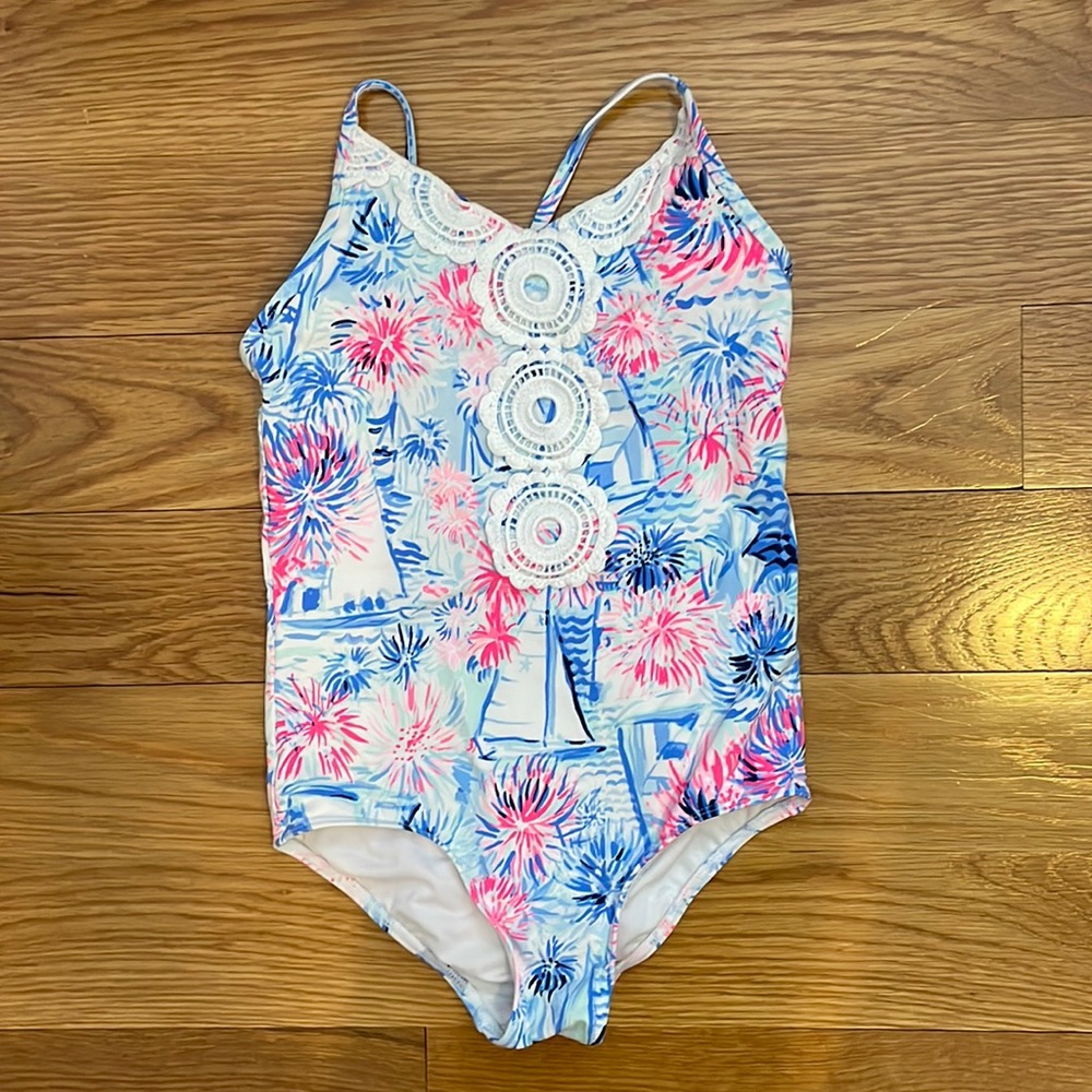 Like New!! Lilly Pulitzer Girls One Piece Swim suit